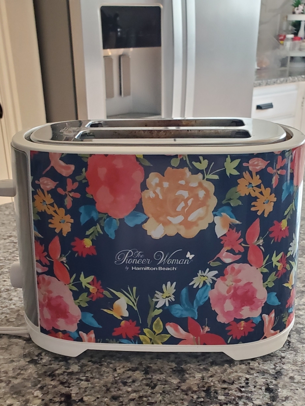 Floral Pioneer Woman Toaster very good condition